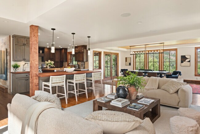 Photo - 71 N Ridge Ln