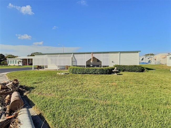 Photo - 667 Sugar Palm St