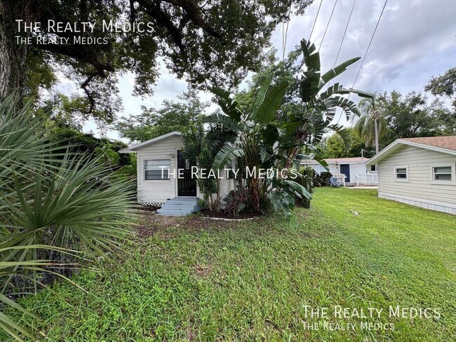 Photo - 2320 S Shine Ave