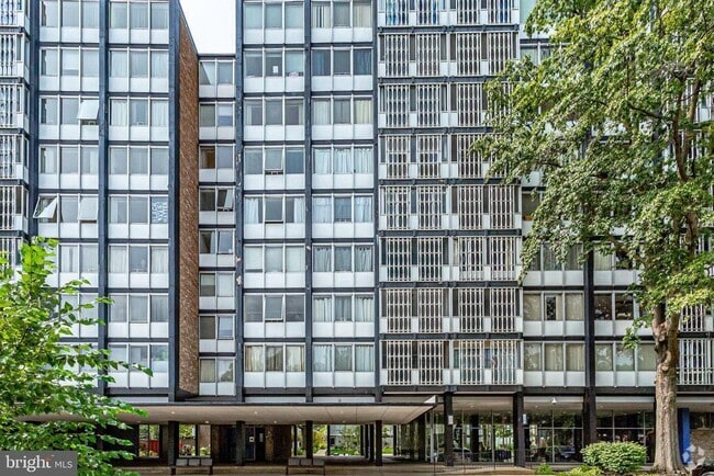 Building Photo - 1301 Delaware Ave SW Unit N504 Rental