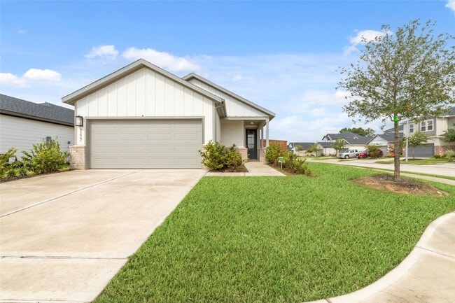 Photo - 7227 Cedar Hbr Ct House