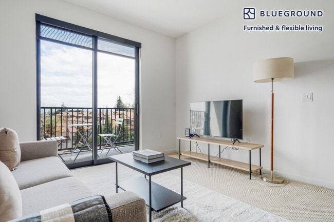 Photo - 388 Santana Row Unit FL4-ID945