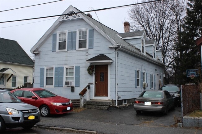 81 SNOW ST  