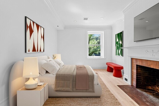 Photo - 354 Tappan St Unit 1