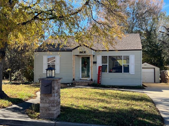Photo - 1663 Hillcrest Dr