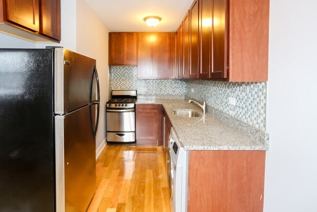 Photo - 555 W Arlington Pl Unidad 907