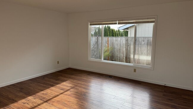 Living Room - 5334 SE Pueblo St Unit 5334