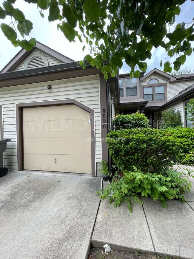 Photo - 8536 Hague Rd