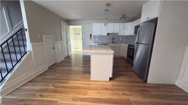 Building Photo - Atbridge TownHomes