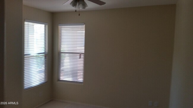 Photo - 3210 E Lark Dr