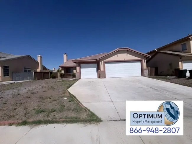 Photo - Spacious 4-Bedroom Home with Elegant Finishes & Convenient Location