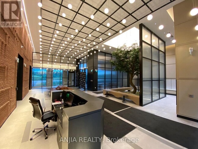 Photo - 3220 William Coltson Ave Unité 1217