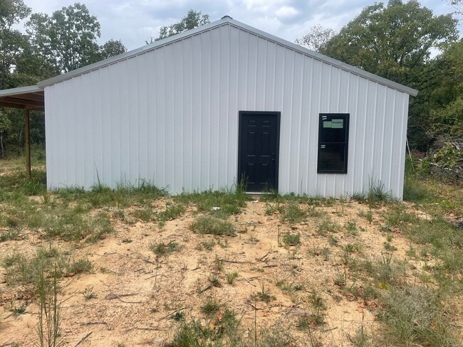 447 Stone Mountain Rd