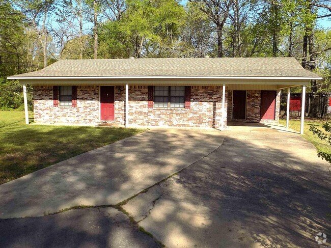 Building Photo - 3 Magnolia Dr Rental