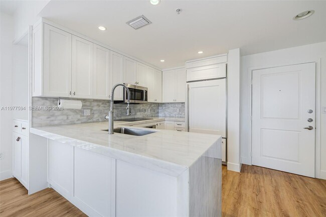 Photo - 10 Aragon Ave Unit 1117