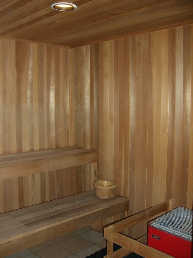 Photo - 1121 Arlington Blvd Unit 1121