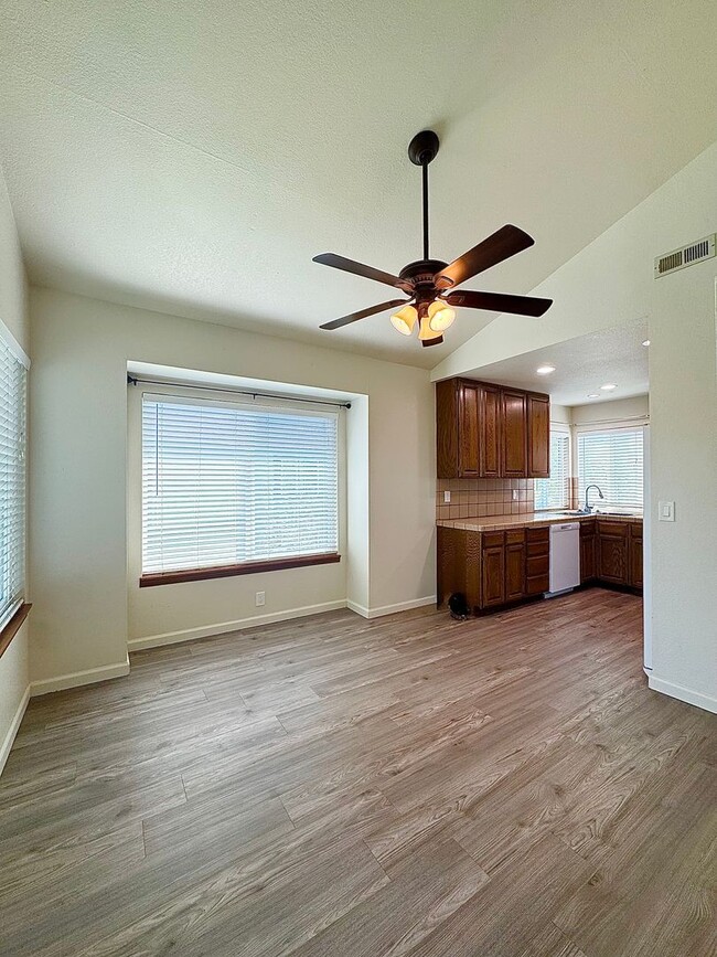 Photo - Beautifully Upstairs Condo at Ridgecrest Condominiums!! HOA Pool/Jacuzzi Unit 216