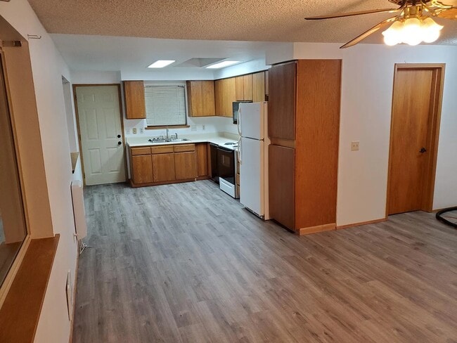 Photo - 606 Deeded Ln SW Unidad #2
