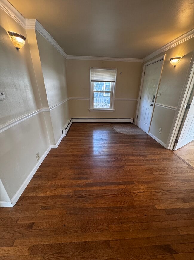 Photo - 410 Washtenaw Ave