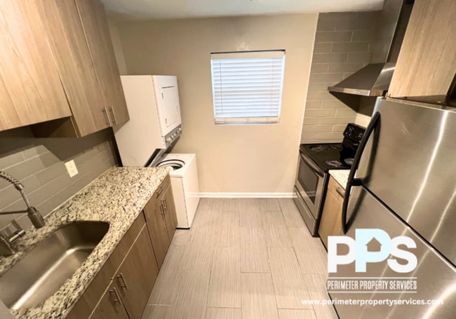 Photo - 221 Lampkin St NE Condo Unit 06