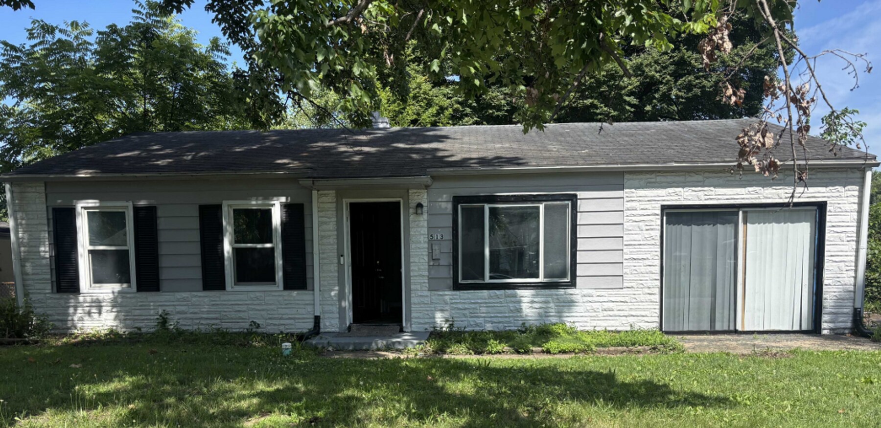 Photo - 513 St Barbara Ln