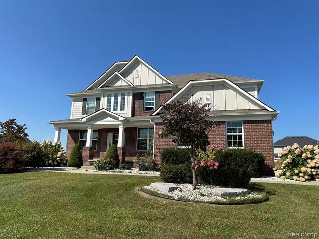 Photo - 5791 Northford