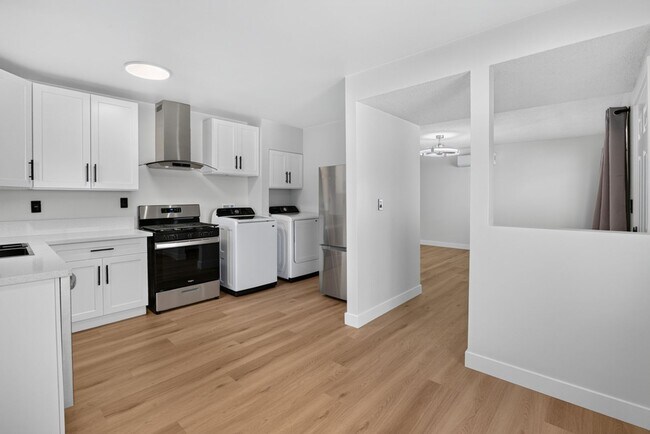 812 S Ramona St Unit D