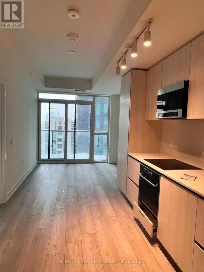 Photo - 110 Broadway Ave Unité 2103 S