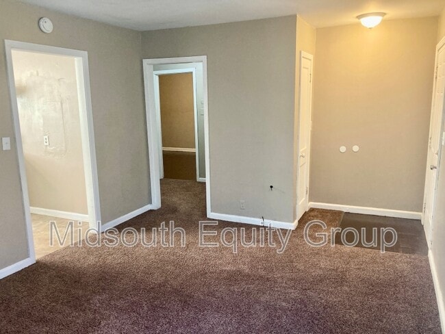 Photo - 808 S Lexington St