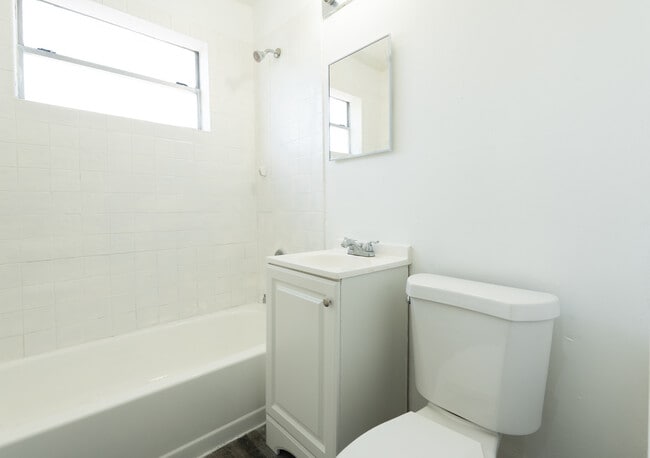 Photo - Miami Central