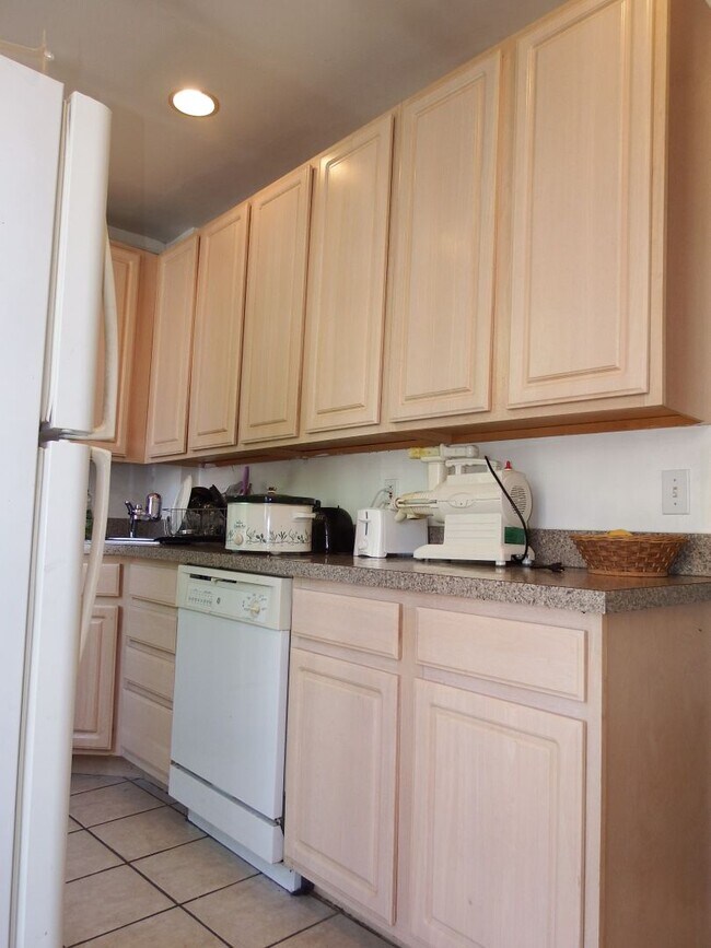 Photo - 3601 Keswick Rd Unit 1