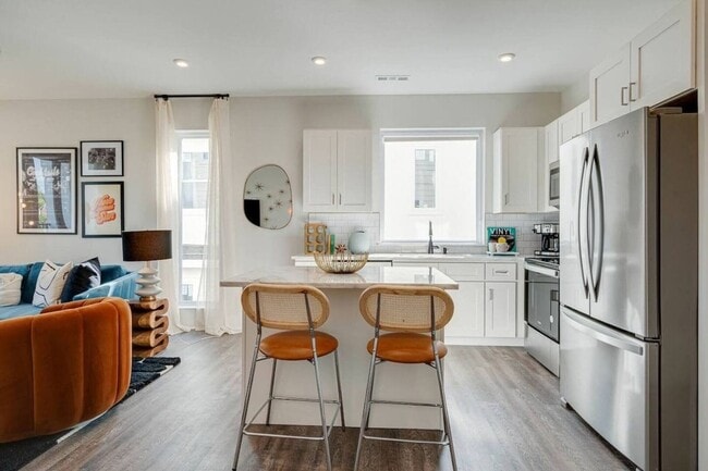Photo - 5623 Lenox Ave