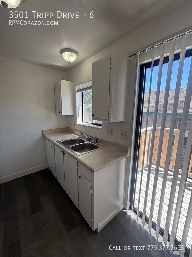 Photo - 3501 Tripp Dr Unit 6