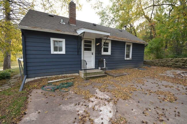 Photo - Fantastic Uptown home with amazing details throughout!