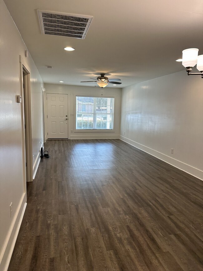 Photo - 95 Valley Dr