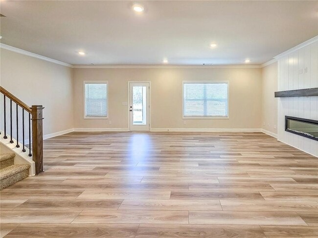 Photo - 3517 Iron Hearth Bnd