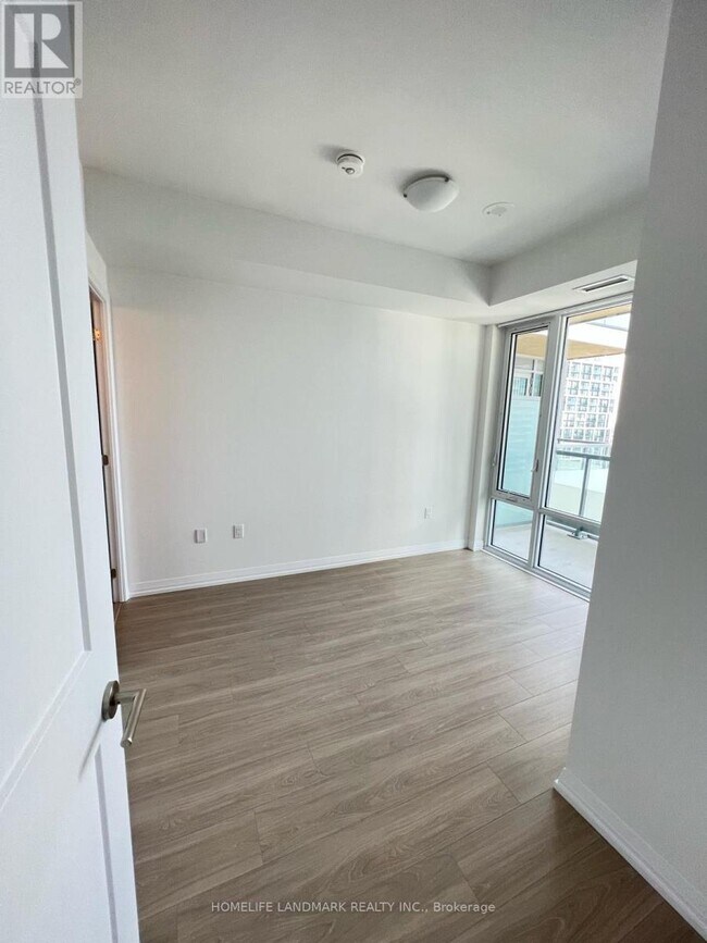 Photo - 25 Holly St Unit 2601