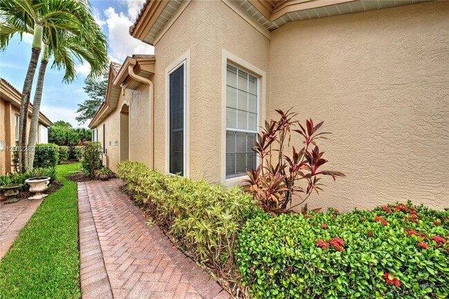 Photo - 3781 NW Willow Creek Dr