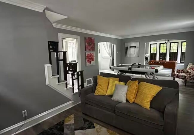 Photo - Spacious Cleveland Heights Home in Desirable Neighborhood!