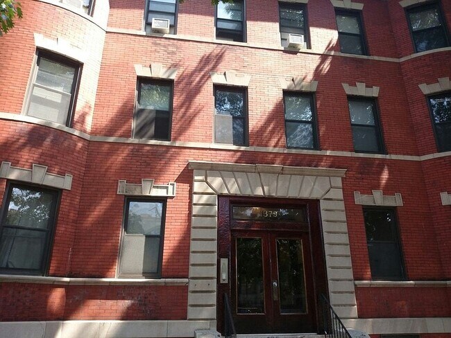 Photo - 1418 Commonwealth Ave