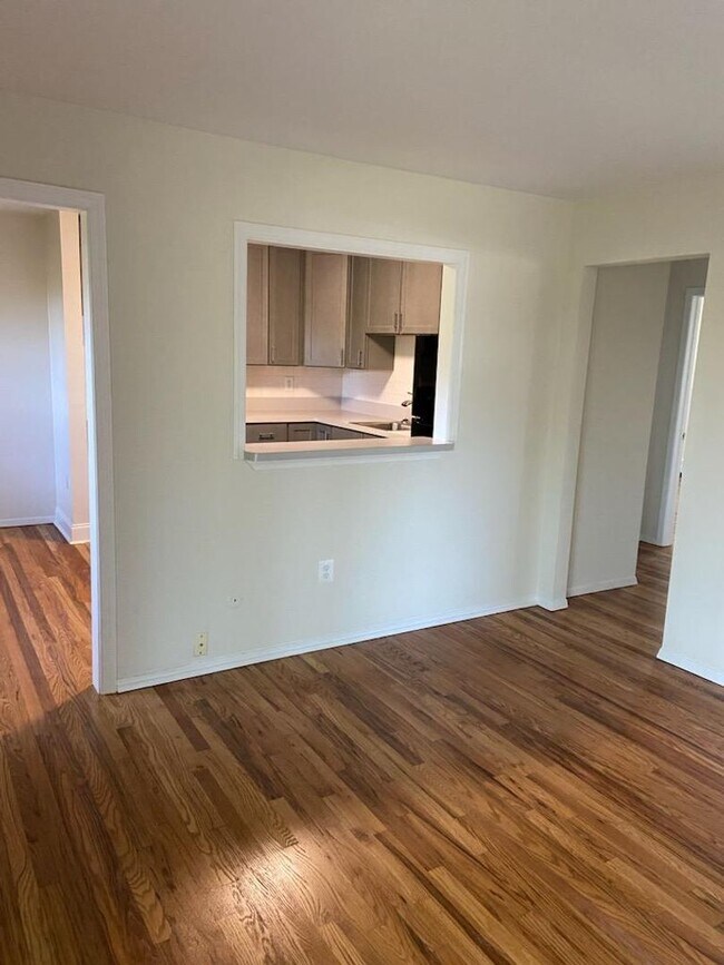 Photo - Oxford Heights