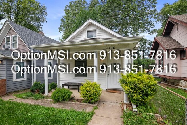 Charming Updated Bungalow in Prime Kansas ... - Charming Updated Bungalow in Prime Kansas ... House