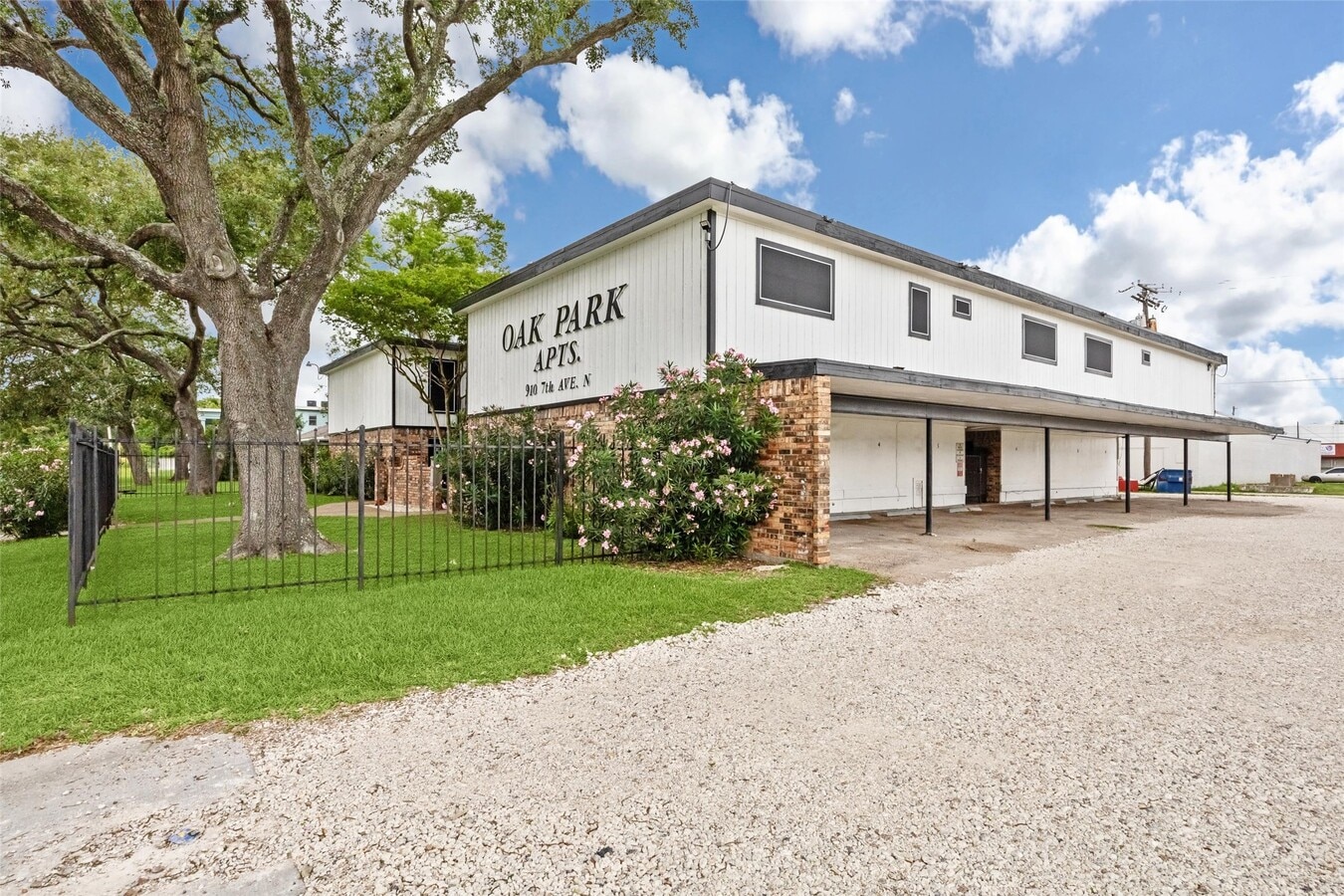 Photo - 910 7th Ave N Unit 5