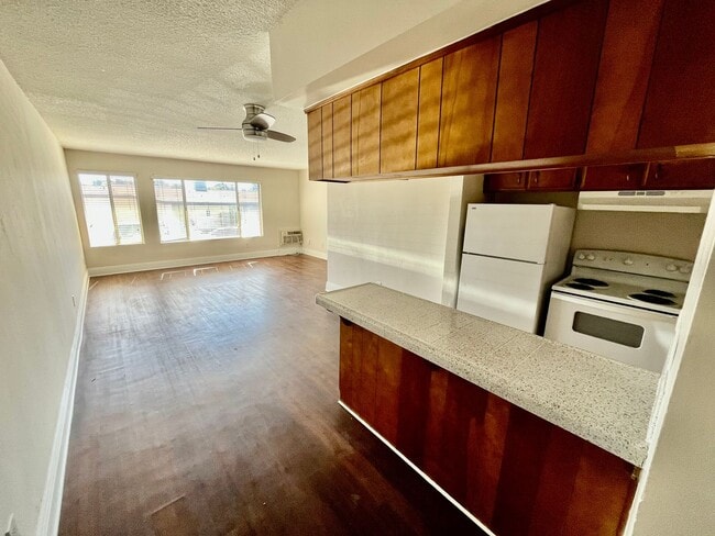 Photo - 7555 Linda Vista Rd