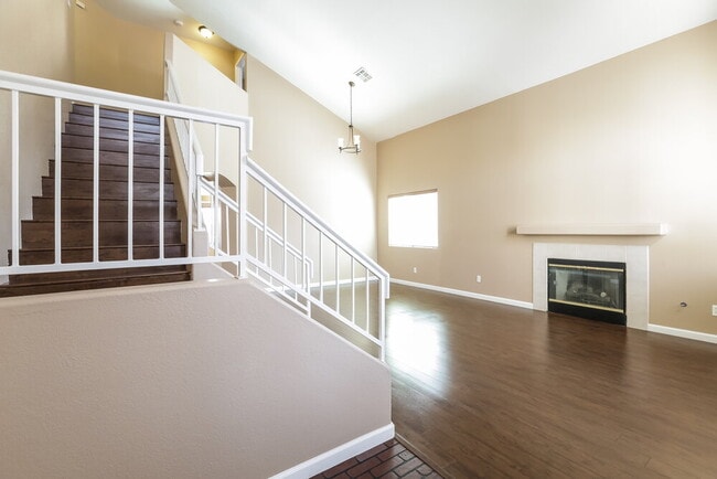 Photo - 4630 Spruce Oak Dr