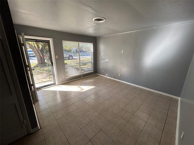 Photo - 4749 Forest Wood Dr