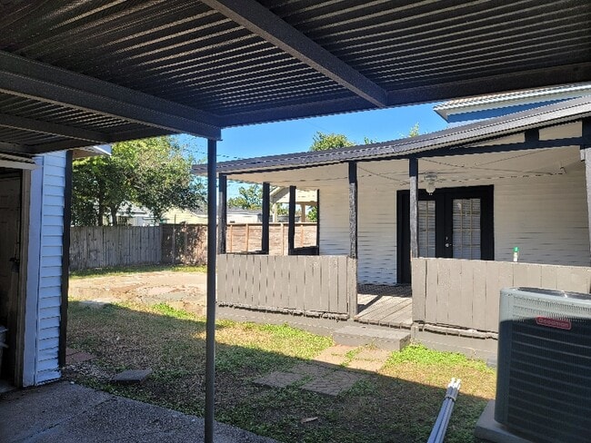 Photo - 1112 Sunset Dr