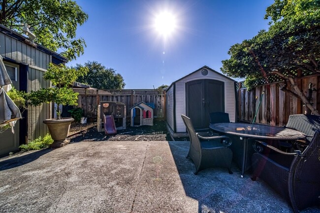 Photo - Charming Cottage Home In Central Redwood City - 3D Tour