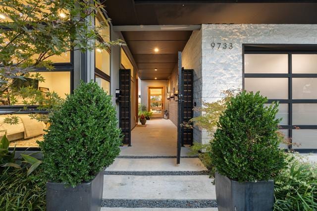 Photo - 9733 Mixon Dr