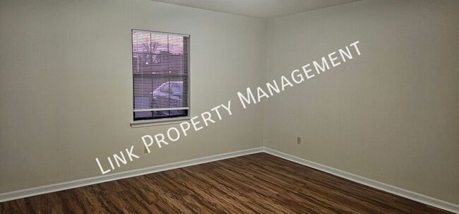 Photo - 5101 N Moore Ln